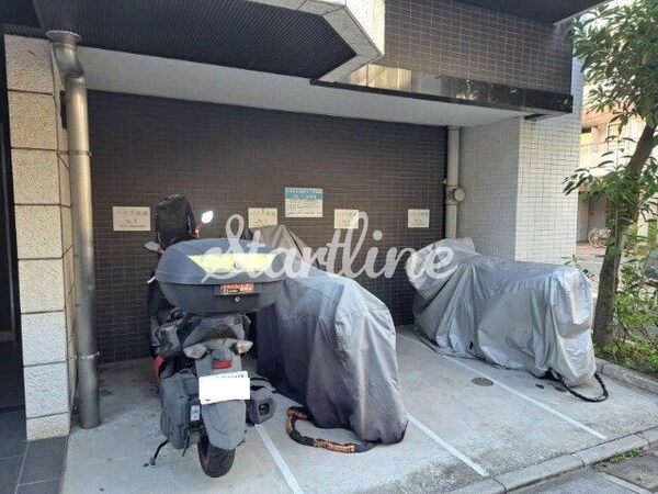 駐車場(駐車場)