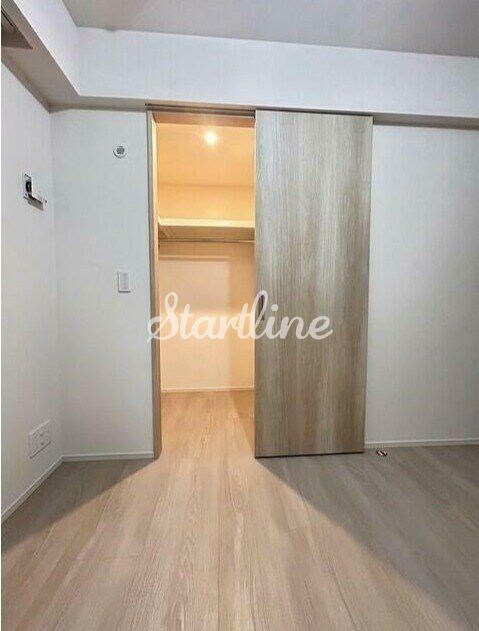 物件内観写真6　(収納)