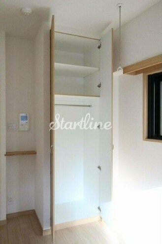 物件内観写真11　(収納)