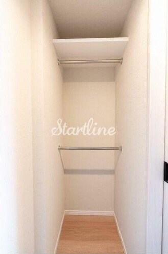 物件内観写真24　(収納)