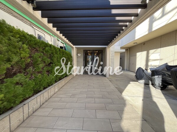 エントランス(エントランス)