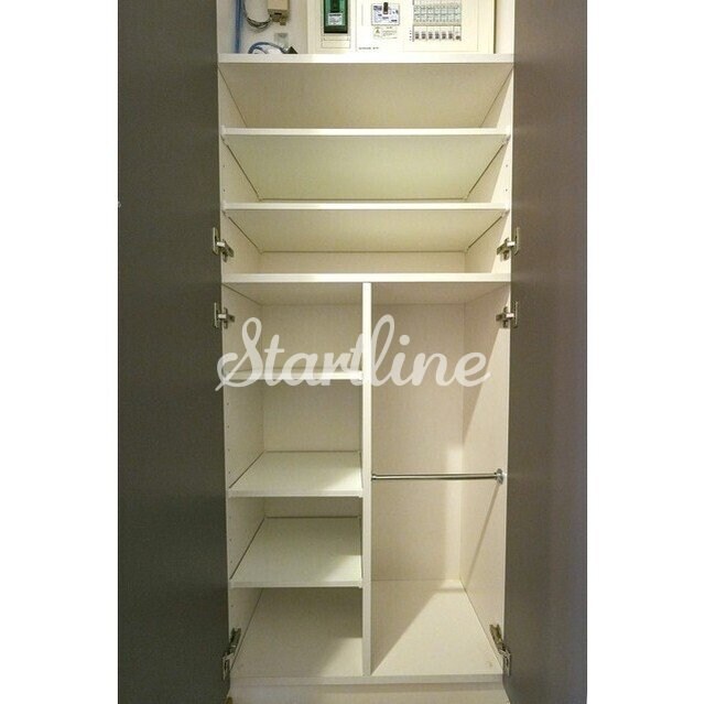 物件内観写真16　(収納)