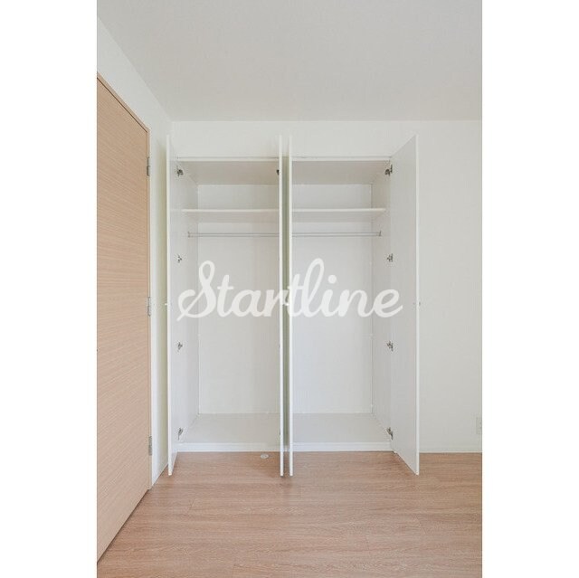 物件内観写真11　(収納)