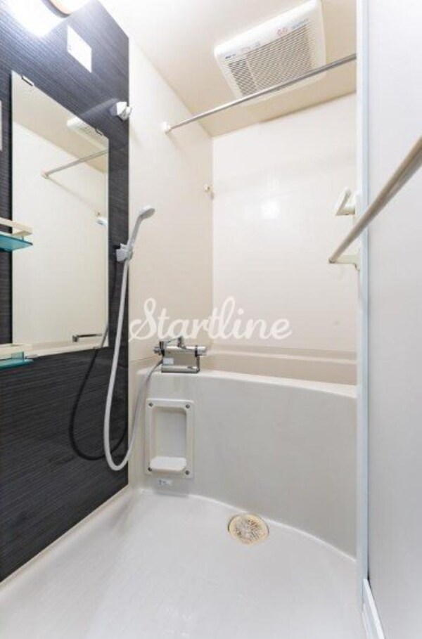 バス／シャワールーム等