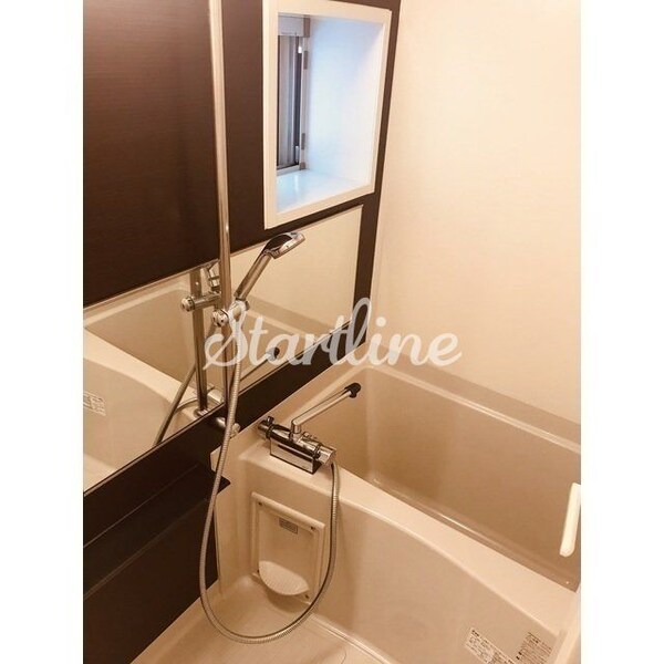 バス／シャワールーム等(バス／シャワールーム等)