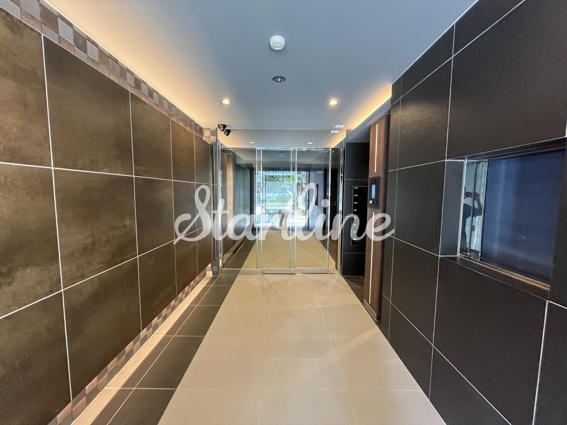 物件内観写真29　(エントランス)