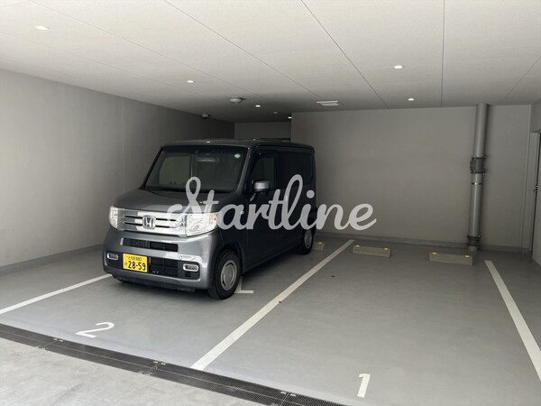 駐車場(駐車場)