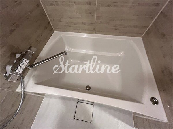 バス／シャワールーム等(バス／シャワールーム等)