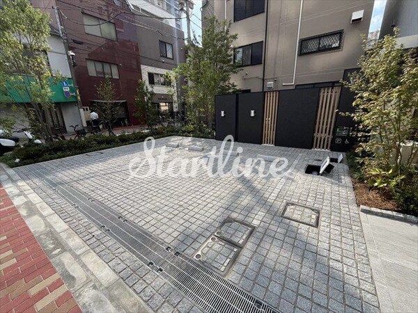 駐車場(エントランス)