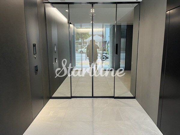 エントランス(エントランス)