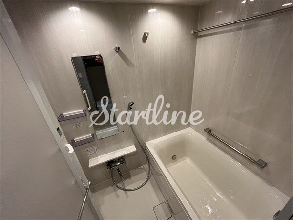 バス／シャワールーム等(バス／シャワールーム等)