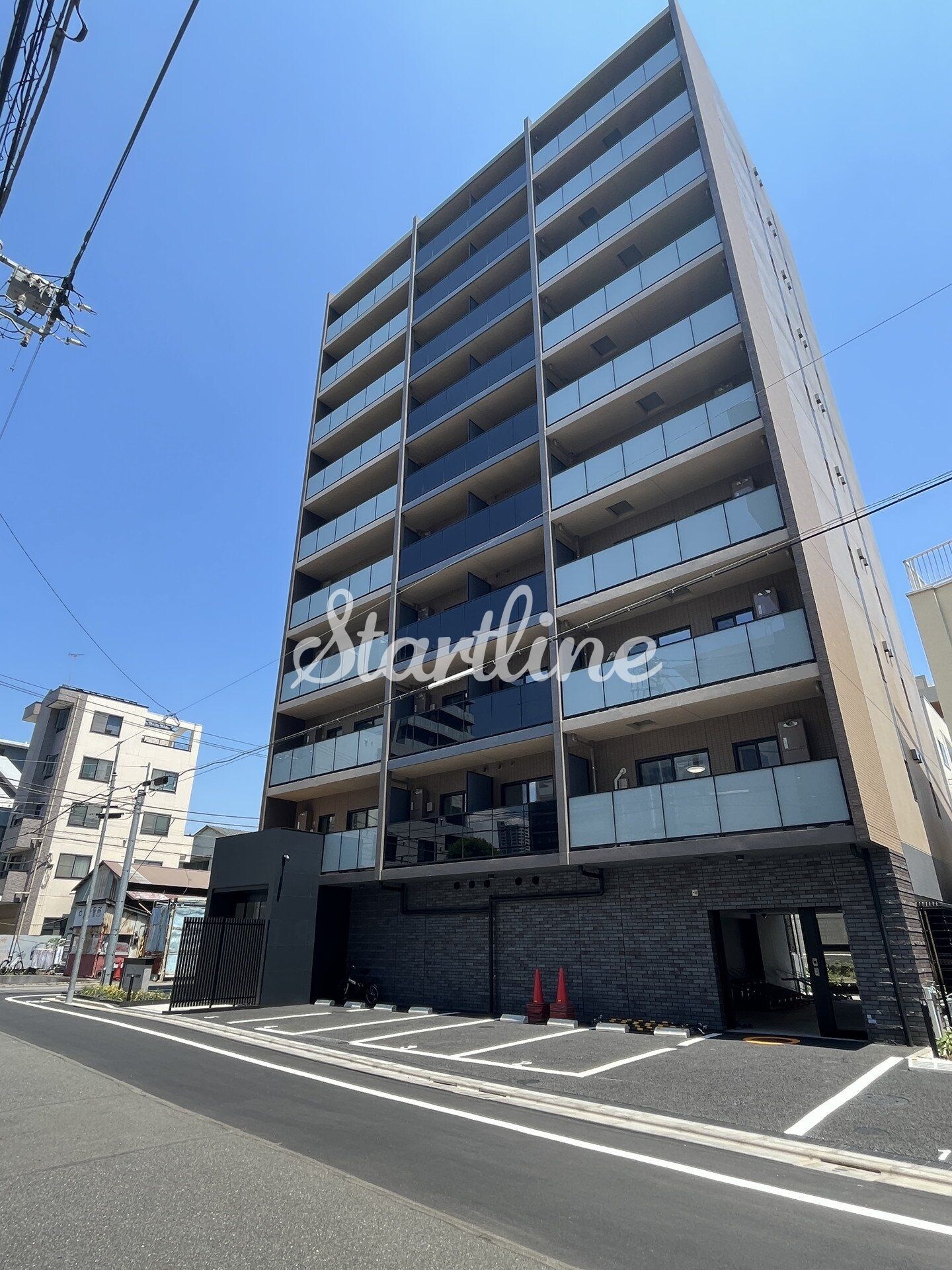 物件外観写真1　(外観)