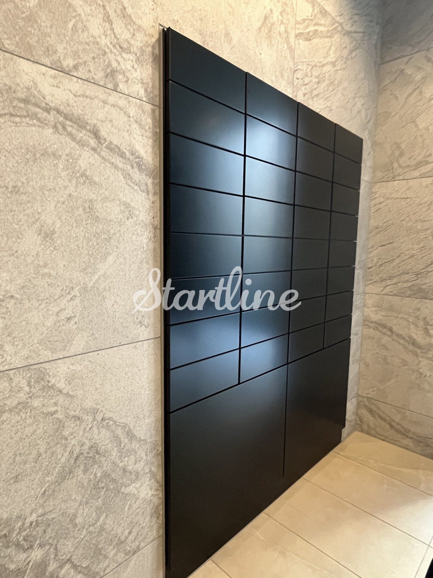 物件内観写真28　(玄関)