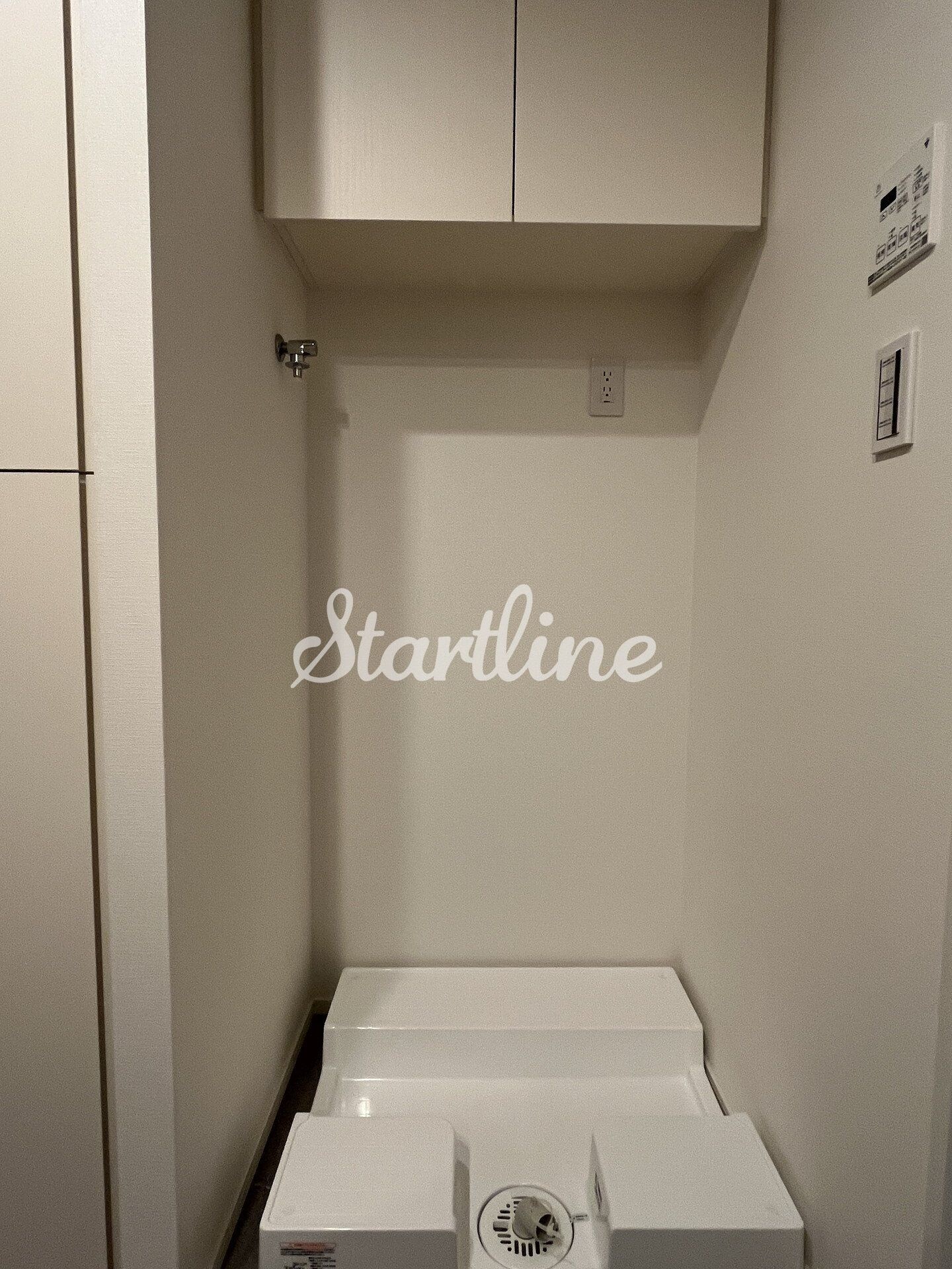 物件内観写真16　(洗面)