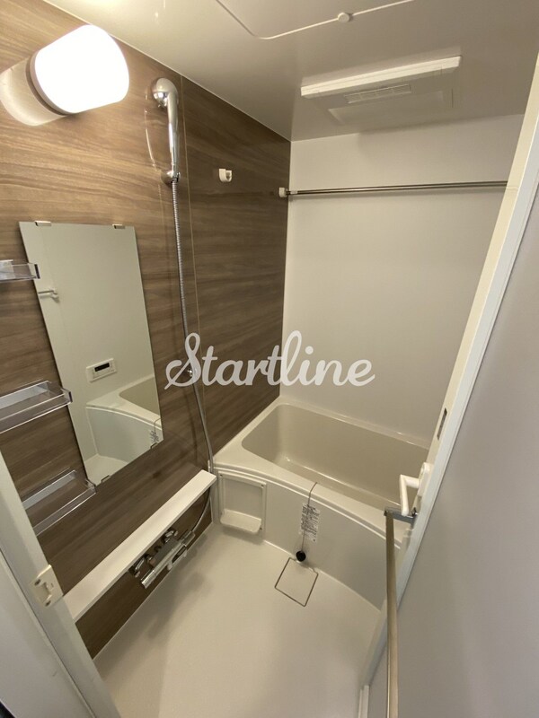 バス／シャワールーム等(バス／シャワールーム等)