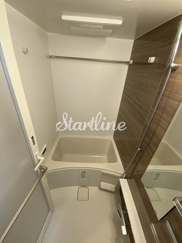 バス／シャワールーム等(バルコニー)