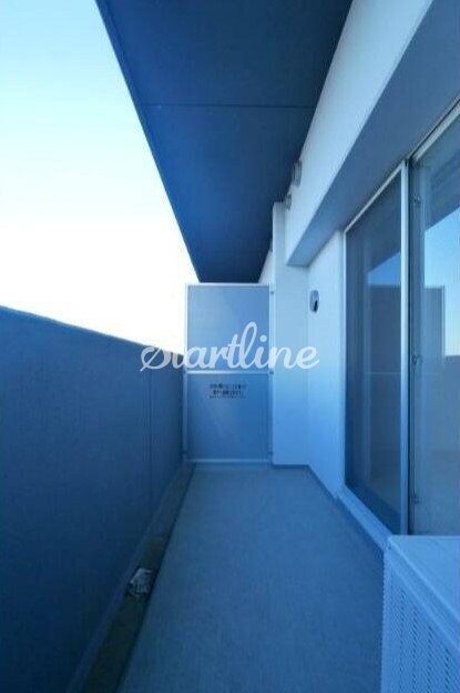 物件内観写真9　(玄関)