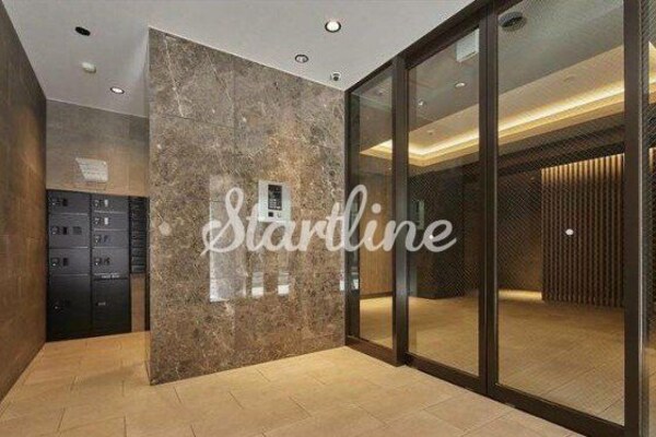 エントランス(エントランス)