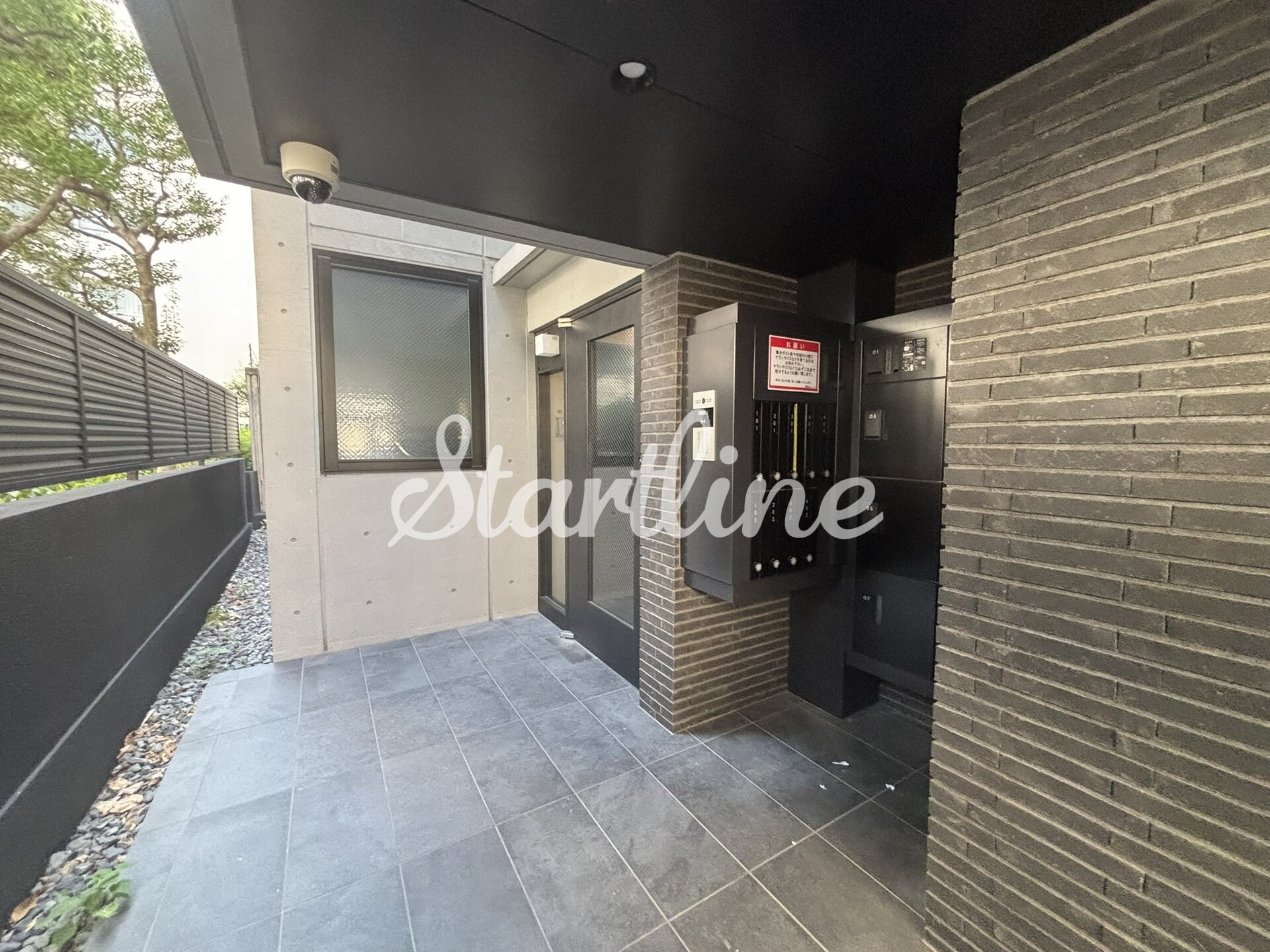 物件内観写真26　(エントランス)