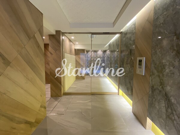 エントランス(エントランス)