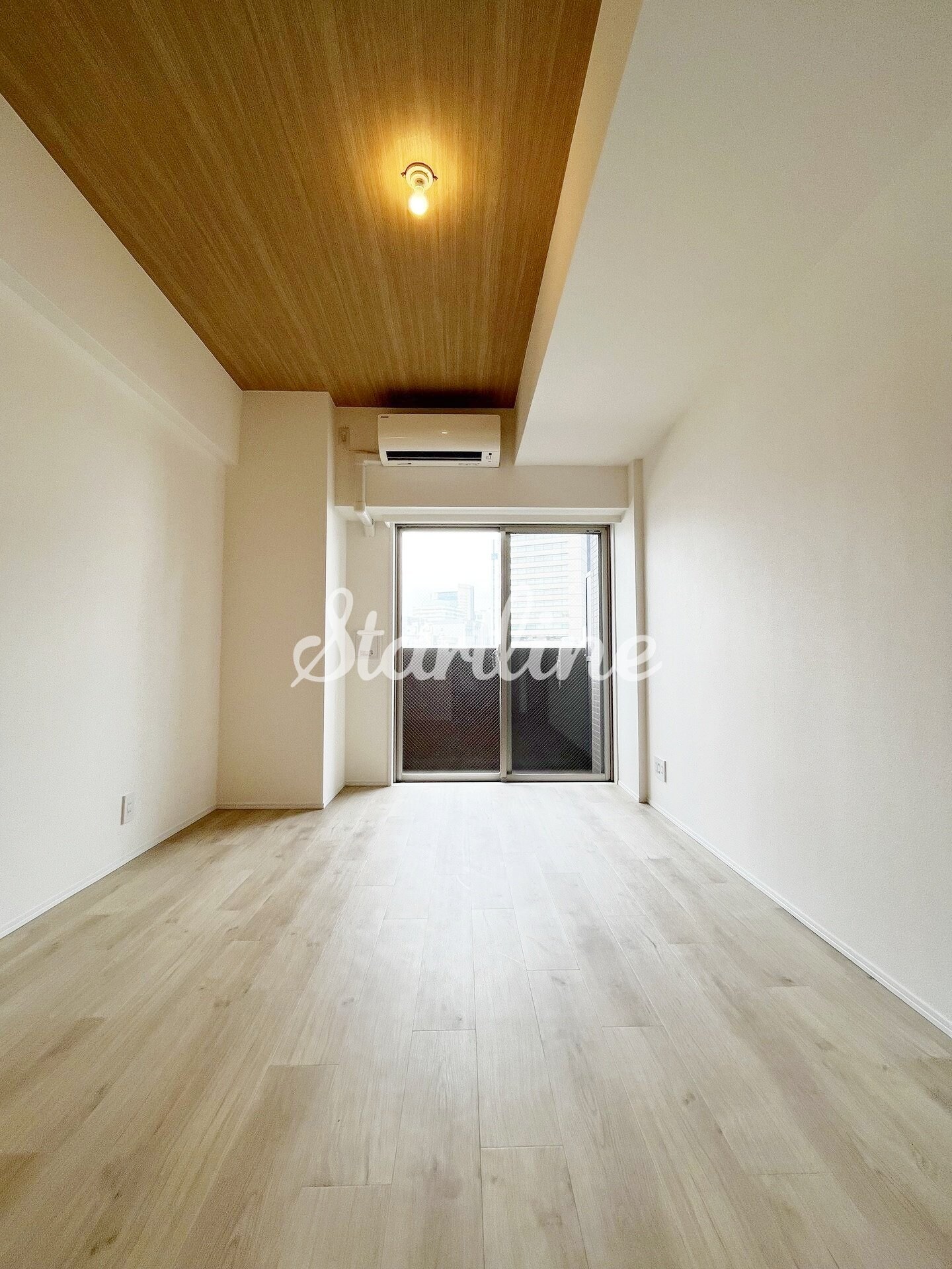 物件内観写真19　(リビング/居室)