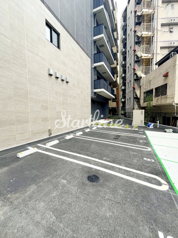 駐車場(駐車場)