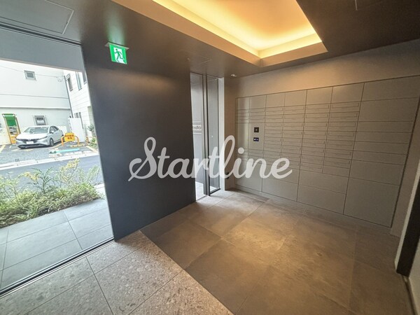 エントランス(エントランス)