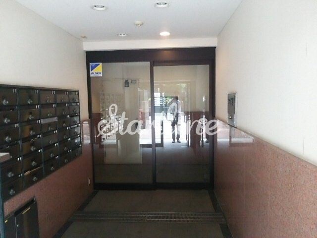 物件内観写真24　(エントランス)