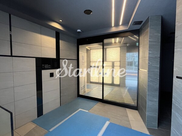 エントランス(エントランス)