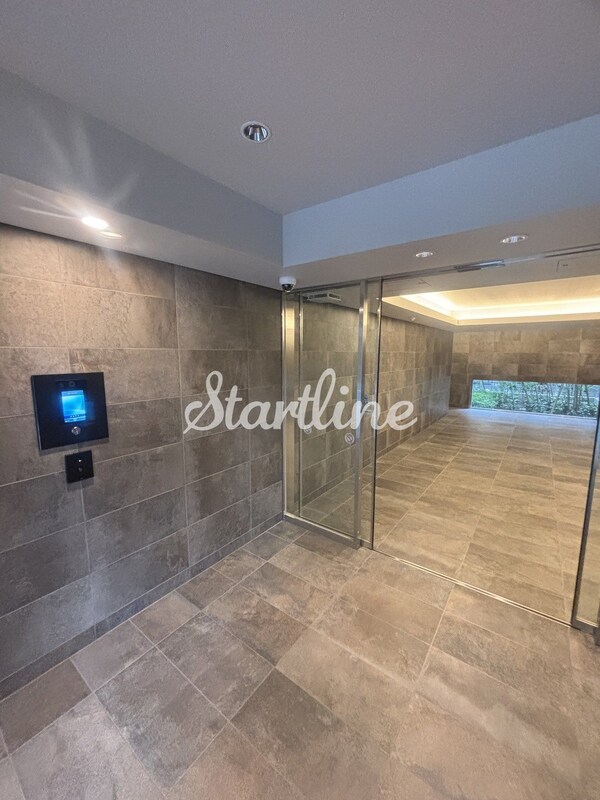 エントランス(エントランス)