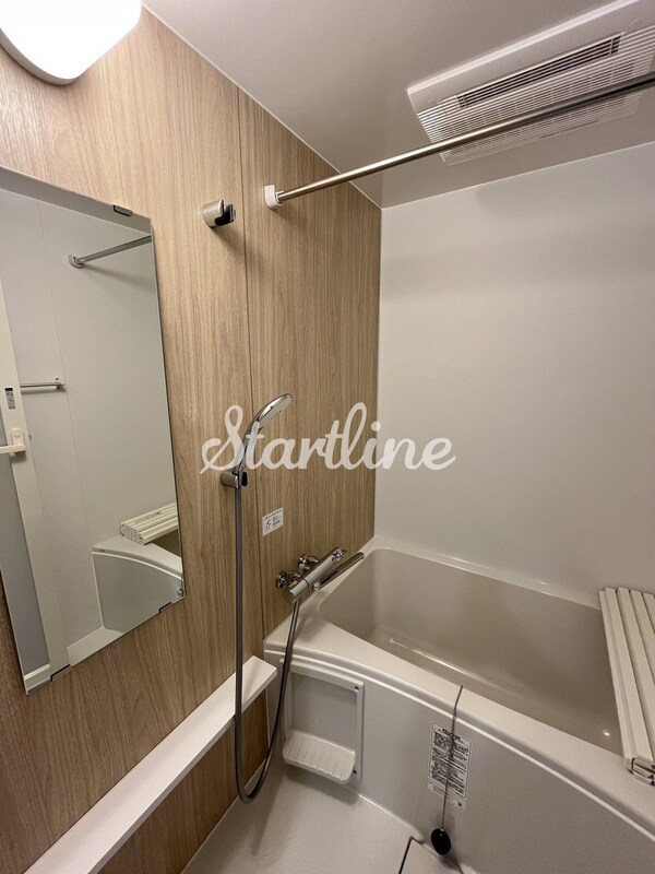 バス／シャワールーム等(バス／シャワールーム等)