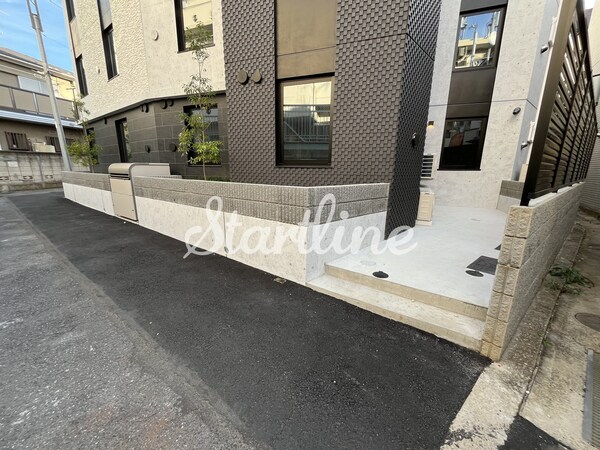 駐車場(駐車場)