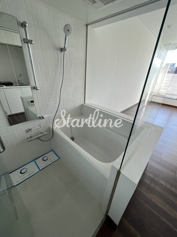 バス／シャワールーム等(バス／シャワールーム等)