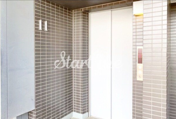 エントランス(エントランス)