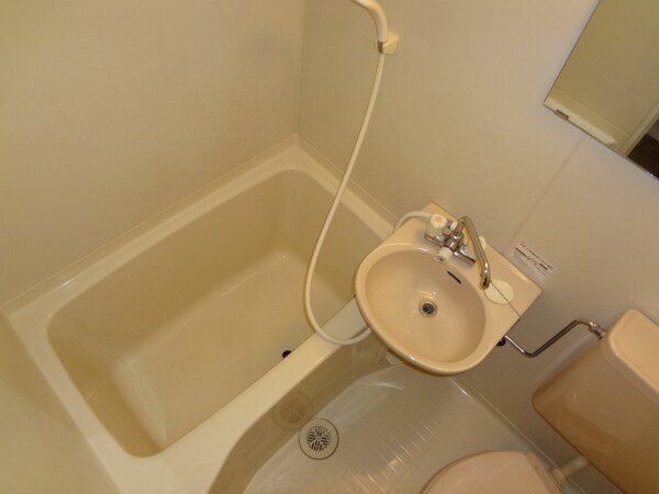 バス／シャワールーム等