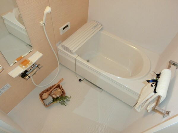 バス／シャワールーム等(※家具・家電はイメージです)