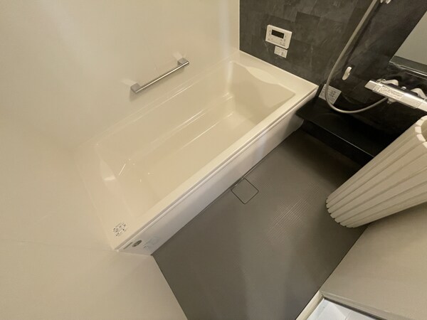 バス／シャワールーム等(※別部屋の写真です)