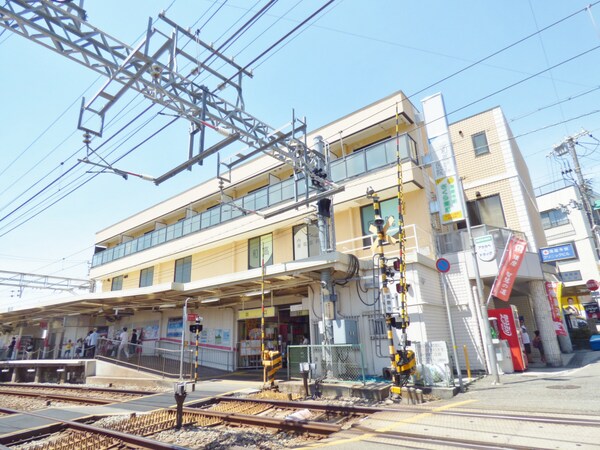 外観(リノベーション済みの駅上マンション)