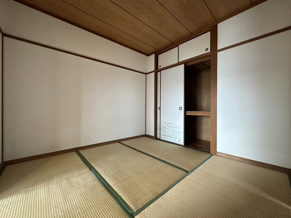 寝室