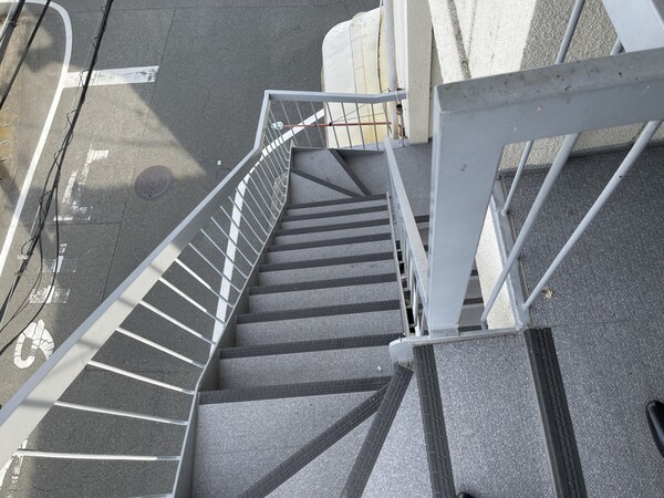 敷地内／建物