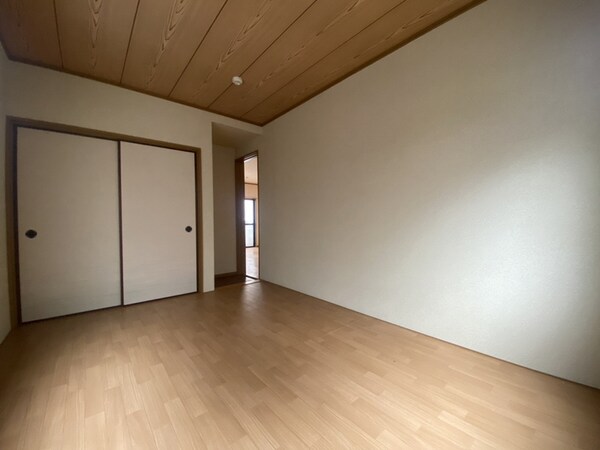 寝室