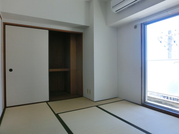 寝室
