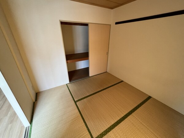 寝室