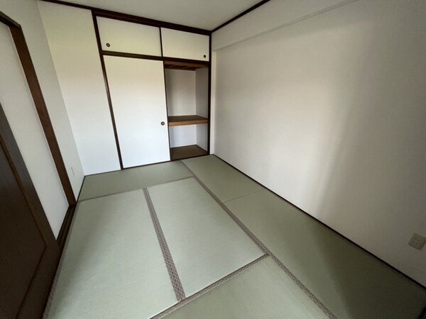 寝室