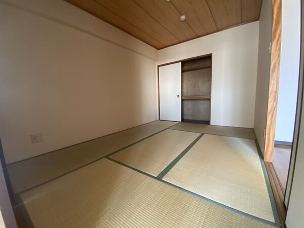 寝室