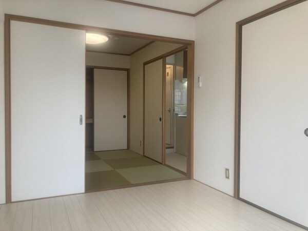 寝室