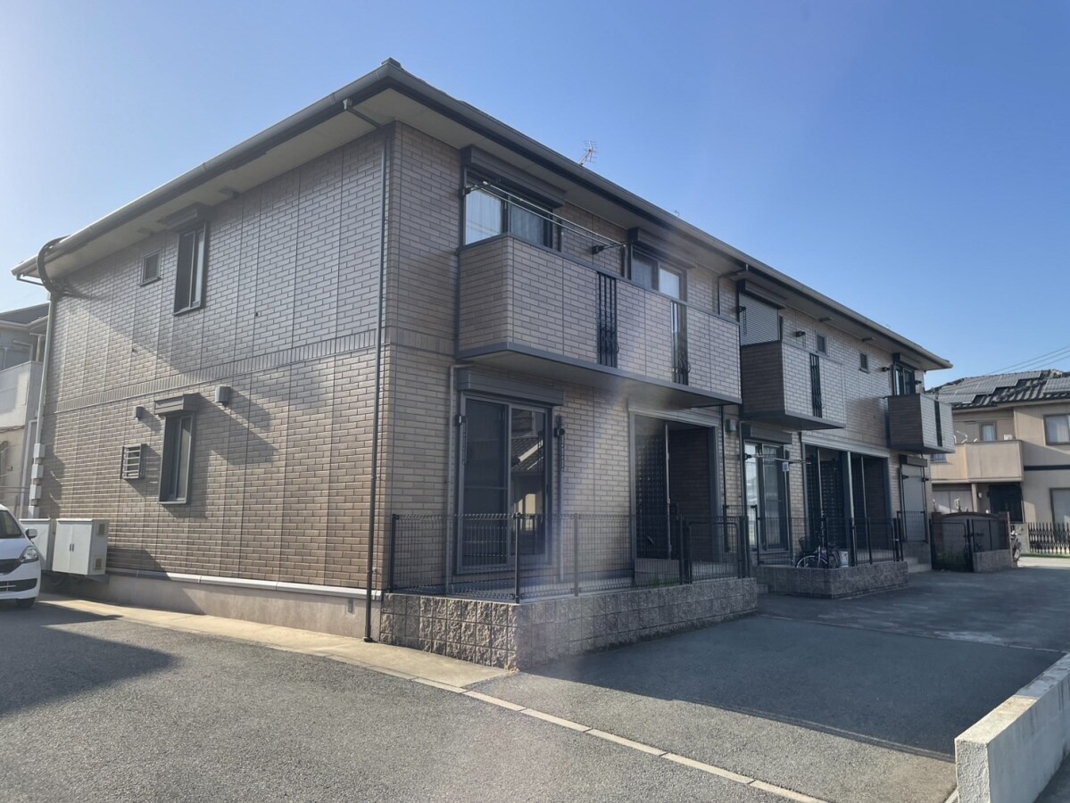 物件外観写真3　