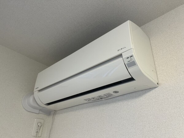 設備(洋室にもエアコン付きで快適♪)