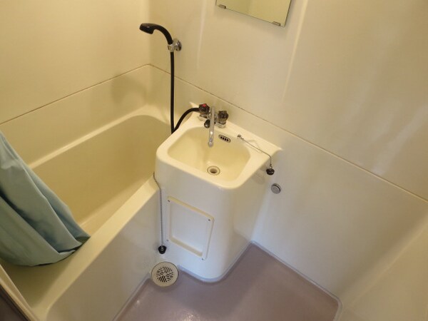 バス／シャワールーム等