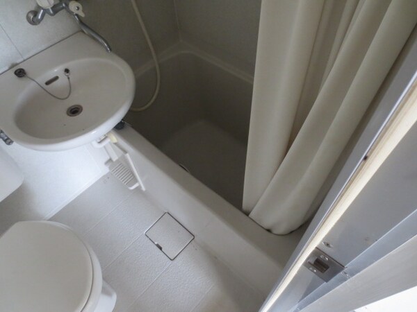 バス／シャワールーム等